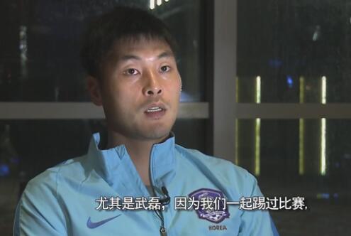 情侣们的电灯泡