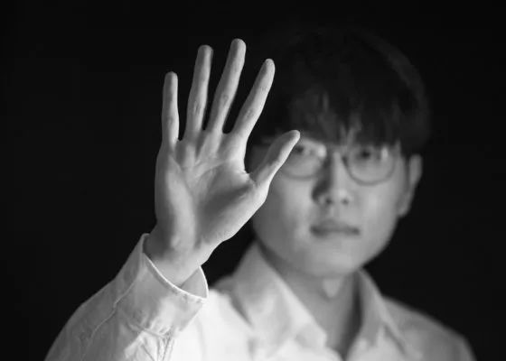 免费成年人在线观看视频